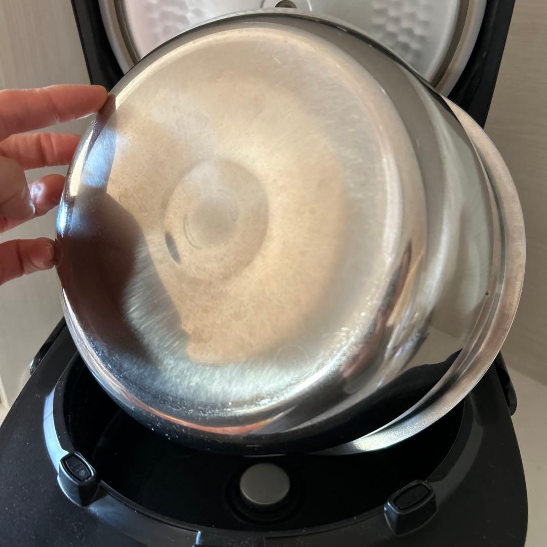 タカ様 パナソニック 炊飯器 5.5合 IH式 備長炭釜 ブラック SR-CFE