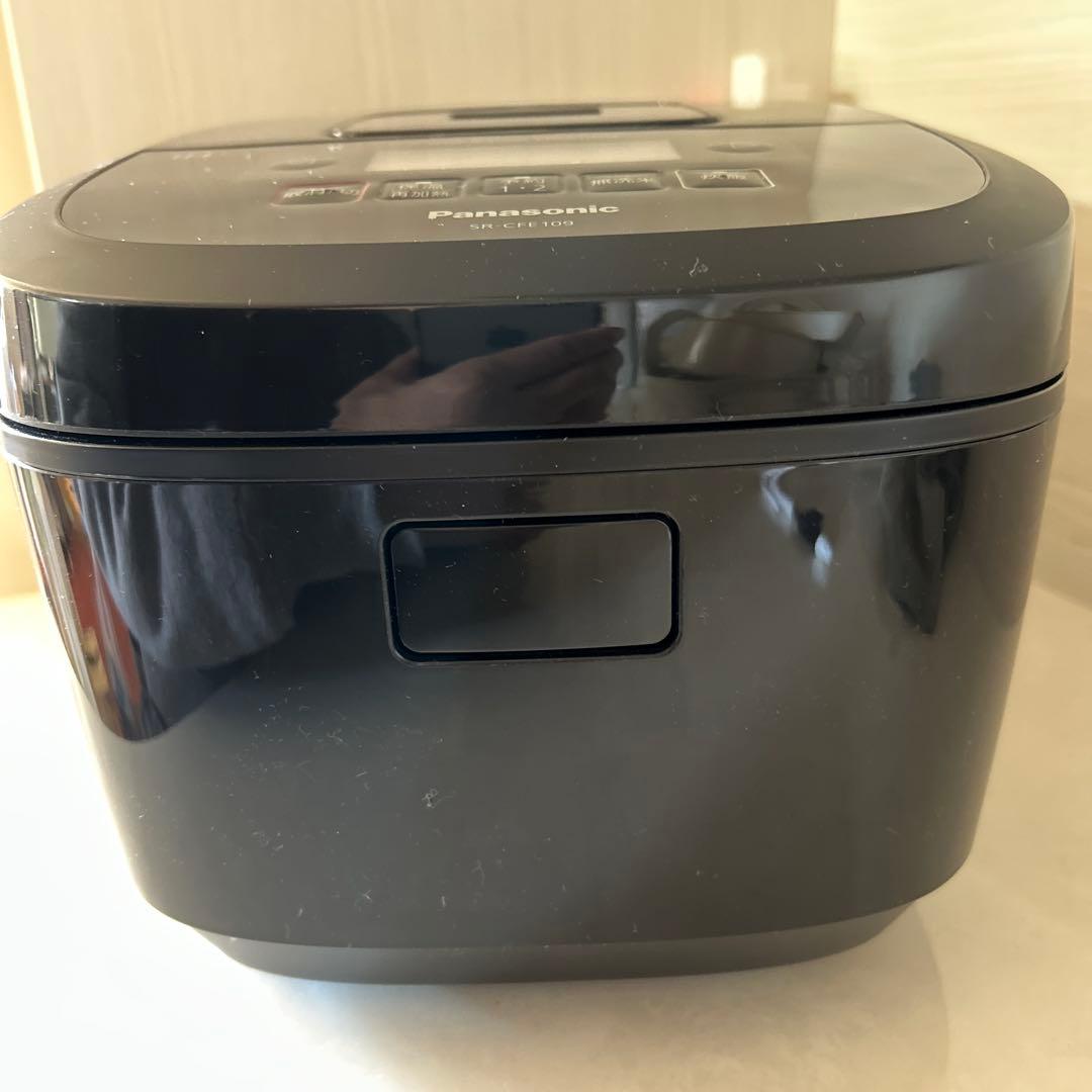 タカ様 パナソニック 炊飯器 5.5合 IH式 備長炭釜 ブラック SR-CFE
