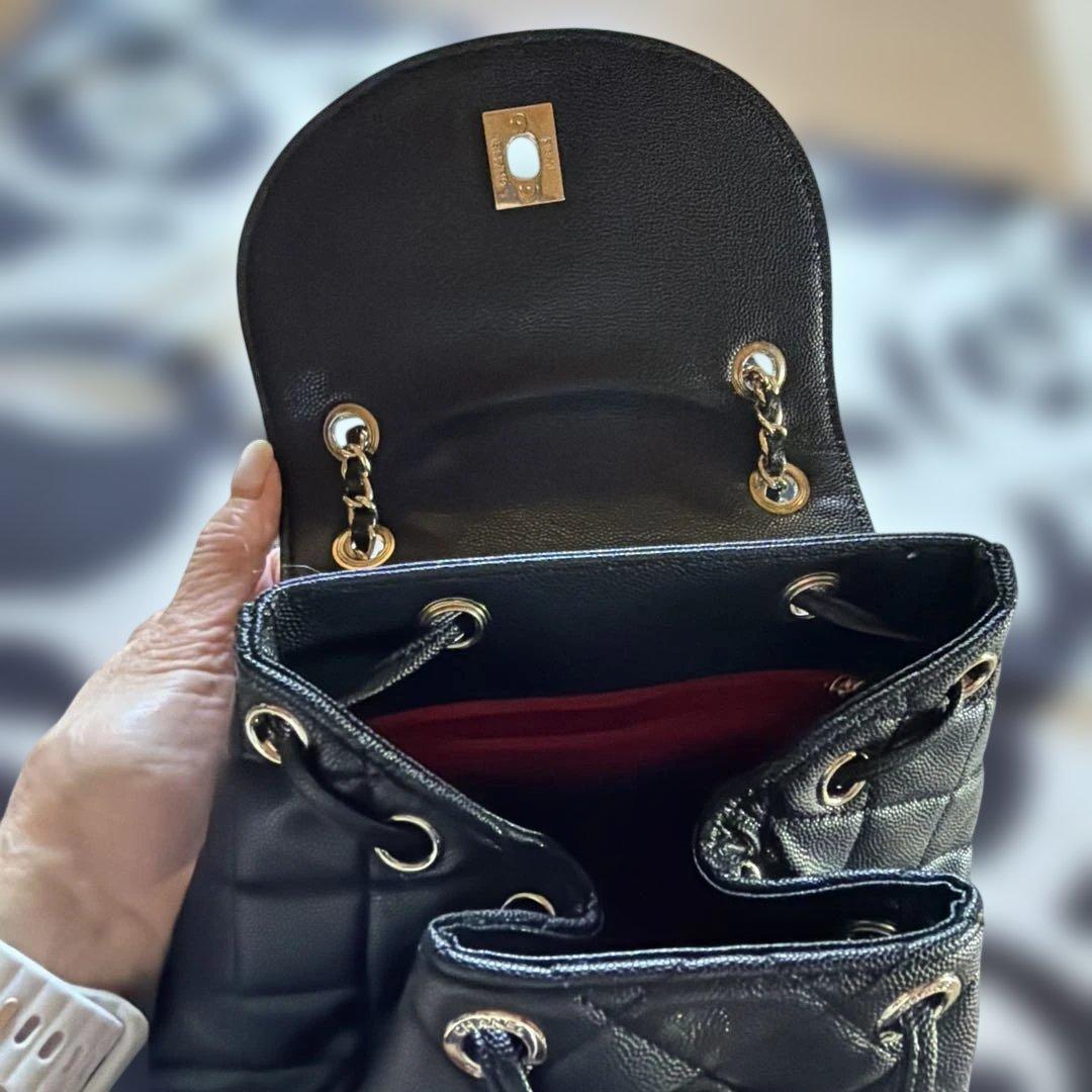 Chanel 黒 キルティング リュックミニバッグ
