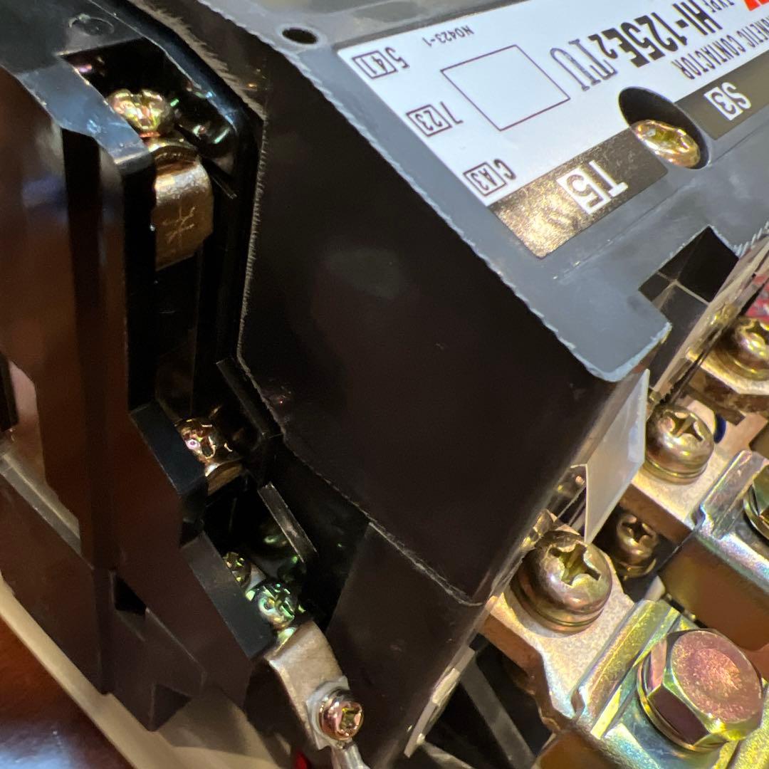 安川電機 電磁接触器 HI-125E2 TU コイルAC200V