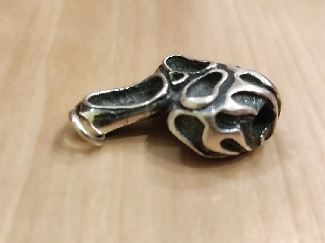 925シルバー 手彫り ペンダントトップ