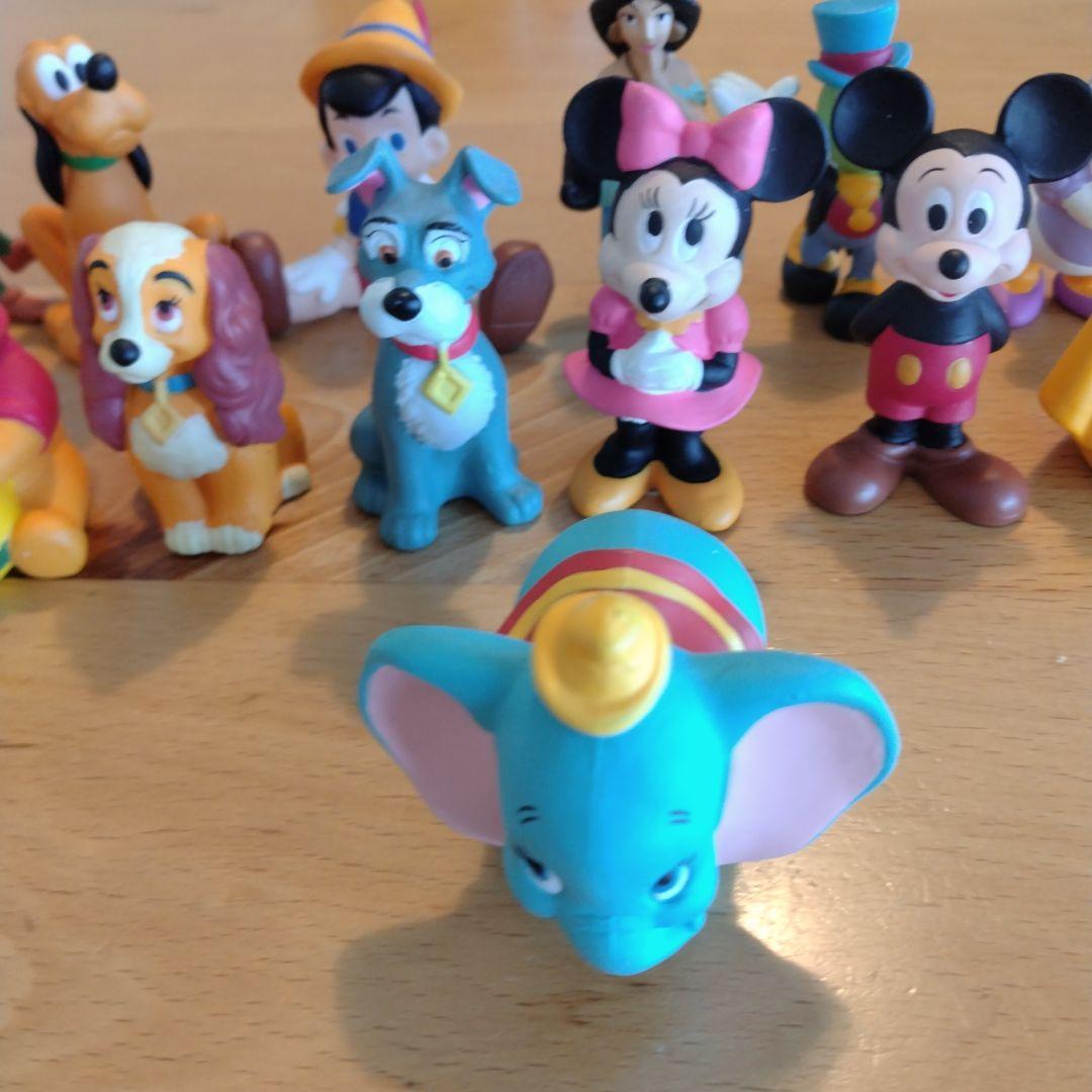 美品　ディズニーキャラクター フィギュア 17体セット