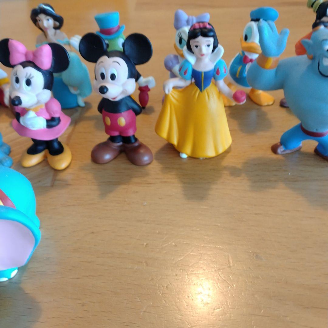美品　ディズニーキャラクター フィギュア 17体セット