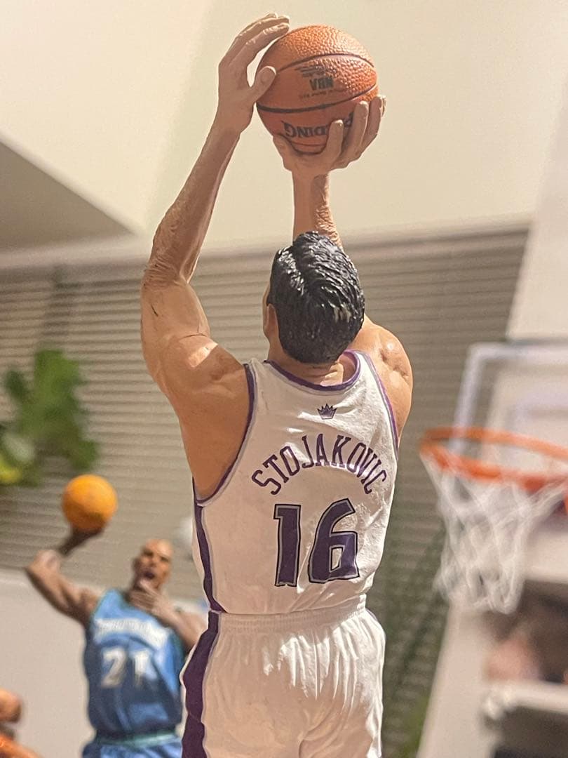 NBA フィギュア3体セット ストヤコビッチ グラント・ヒル ケビン・ガーネット