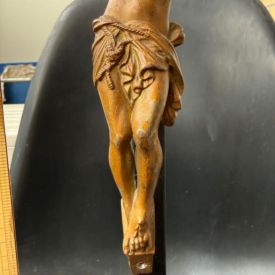 チェコ・プラハ蚤の市購入 キリスト磔刑像 メタル十字架 IHS刻印 金属製