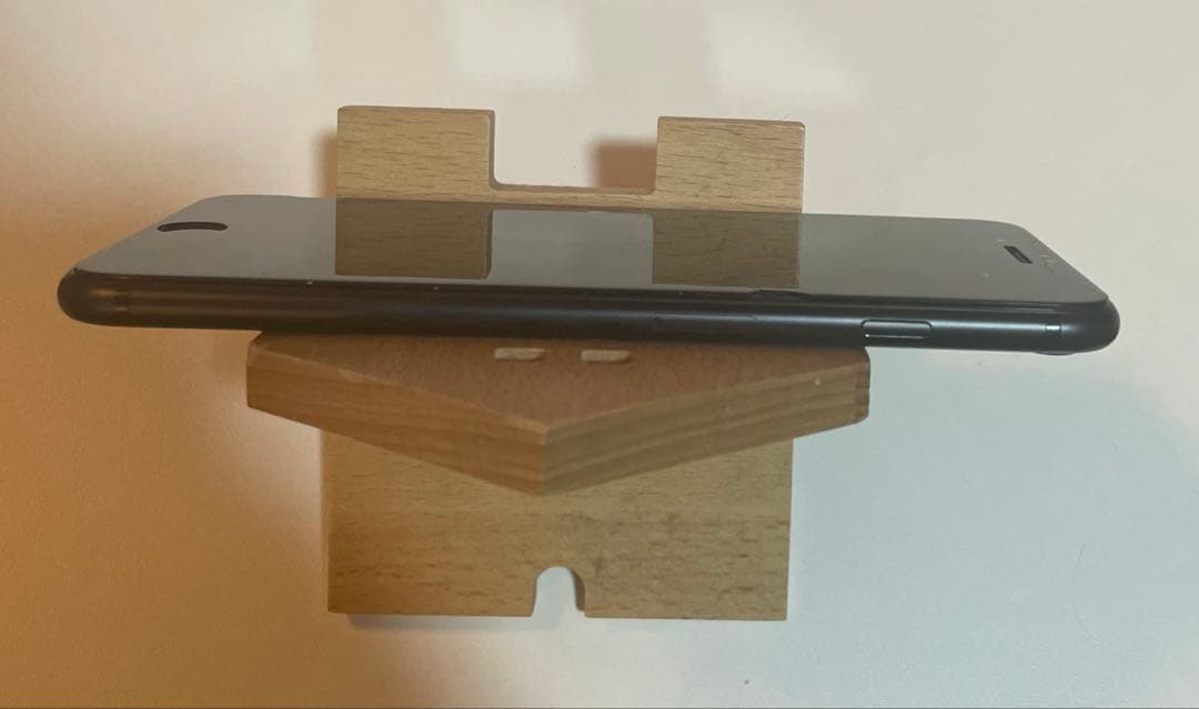 iPhone7plus ブラック128GB