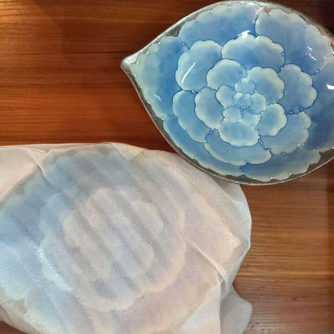 未使用品 有田焼 文山窯 プラチナ牡丹 銀彩 鉢 2枚 カレー皿 深皿