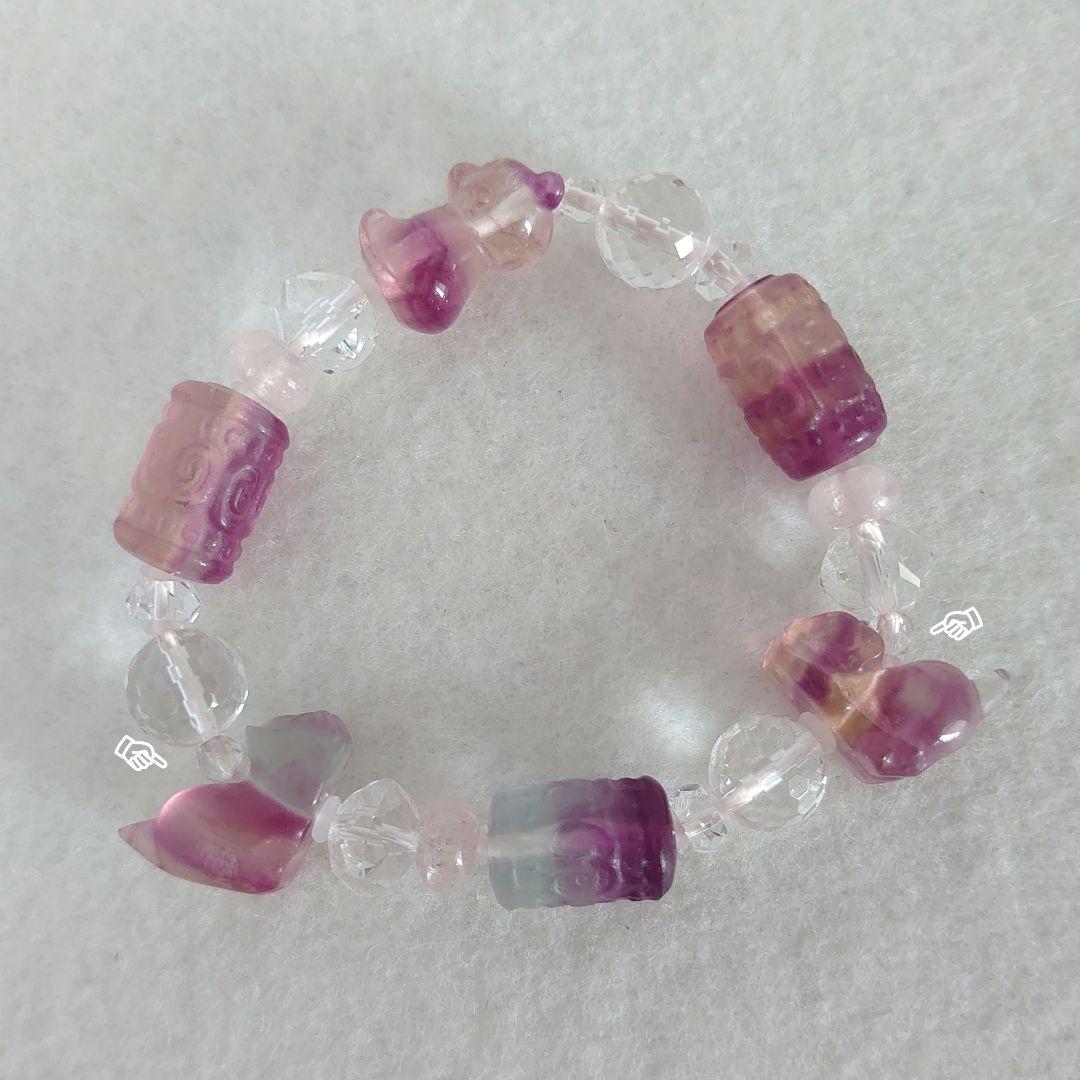 フローライト　ネコ　マニ車　個性的オンリーワン　天然石ブレスレット　素敵な逸品