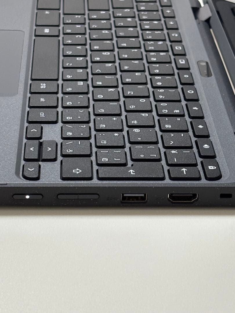 Lenovo 300e Chromebook Gen3 SIMスロット付