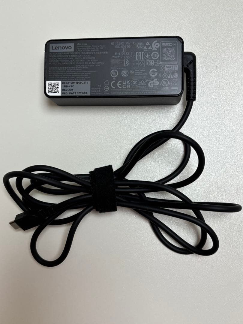 Lenovo 300e Chromebook Gen3 SIMスロット付