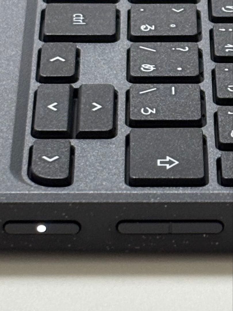 Lenovo 300e Chromebook Gen3 SIMスロット付