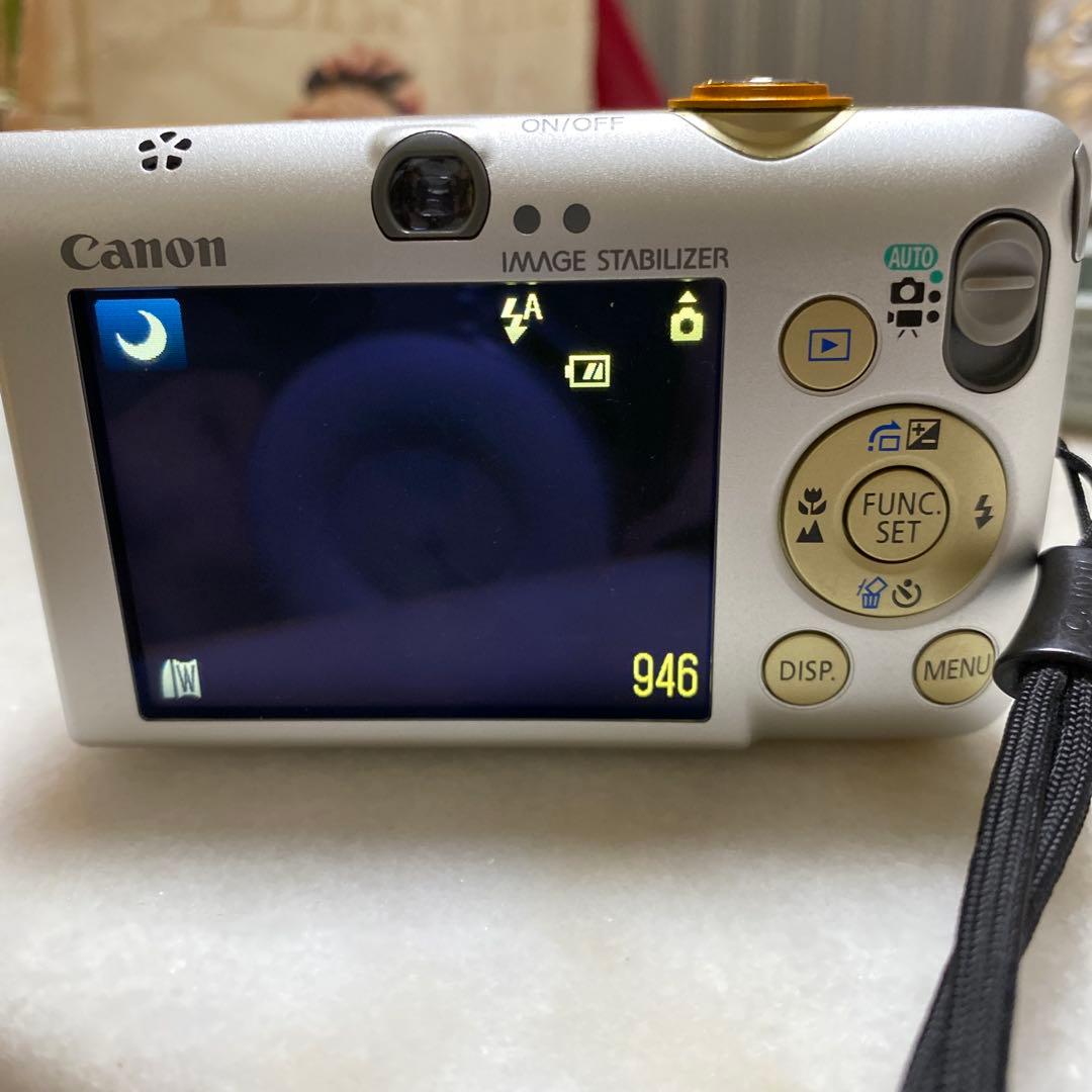 Canon IXY110lS コンパクトデジタルカメラ　イクシー　ジャンク