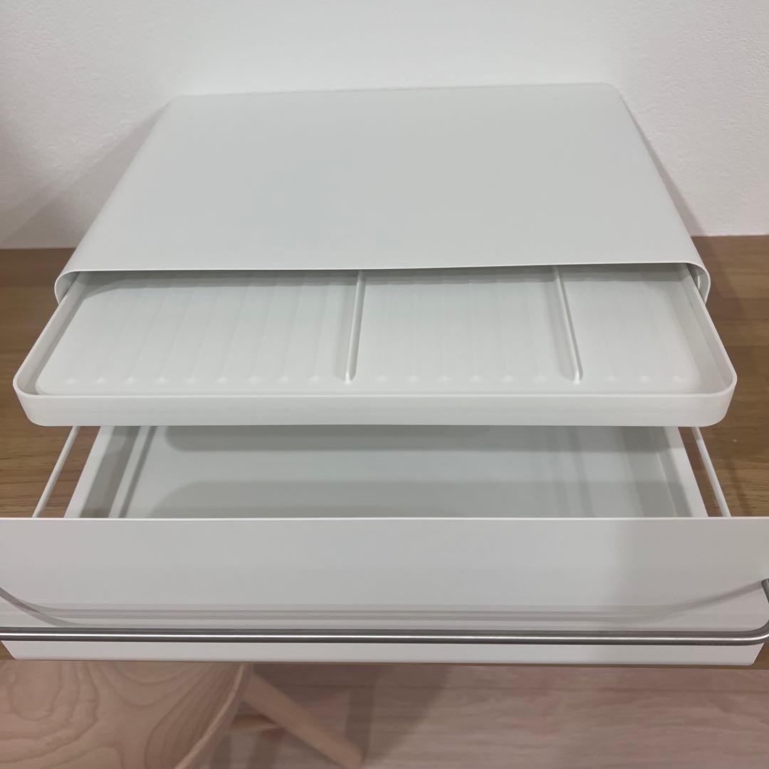 【極美品】ウタウ　カウンタードロワー　ピュアホワイト