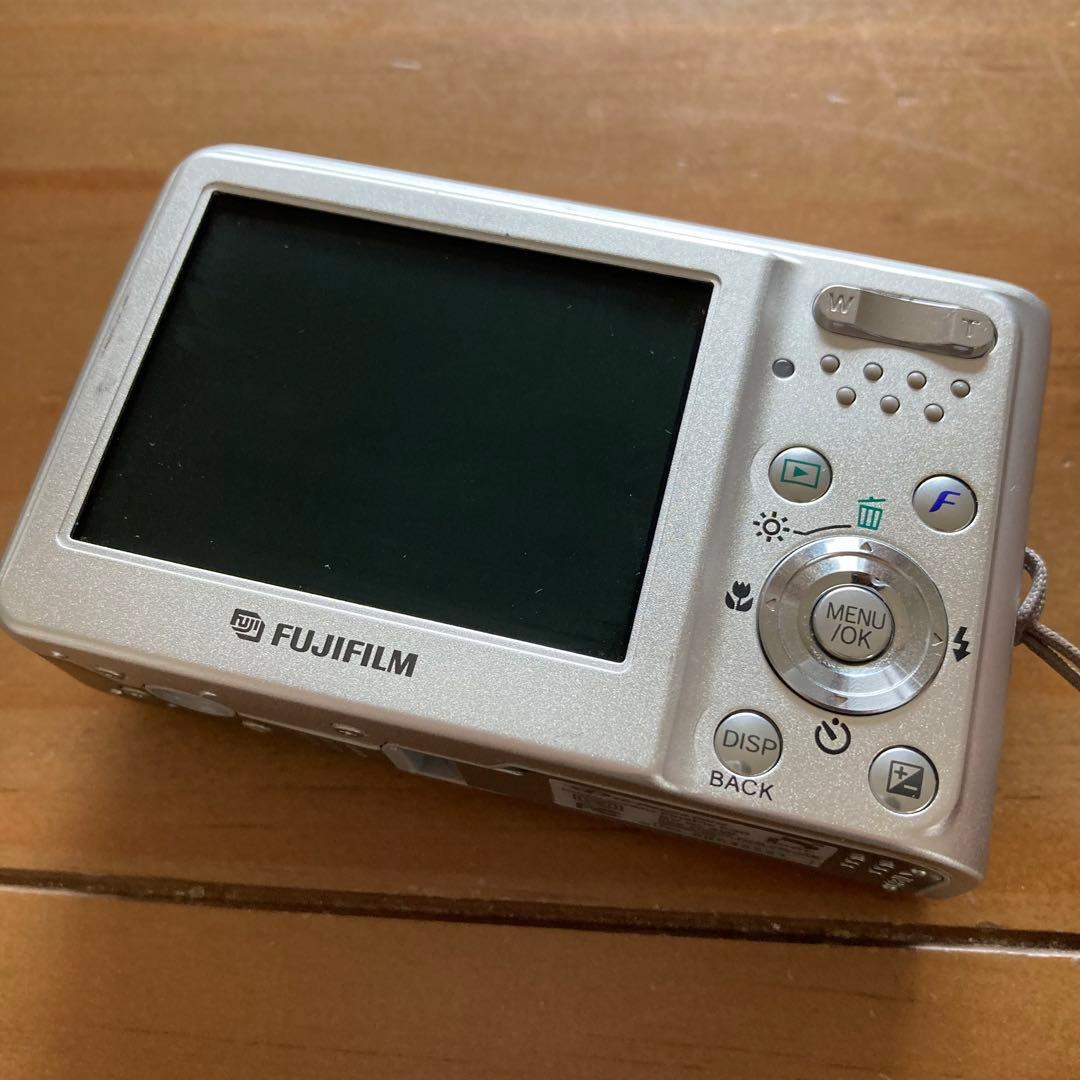 【作例あり】FUJIFILM finepix F30 CCDセンサー