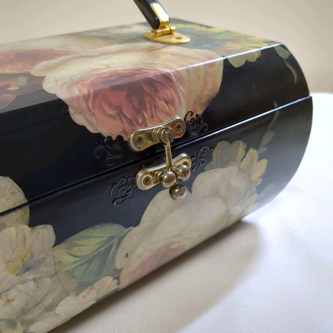 専用オーダーメイド　アンティーク調　木製　バニティバッグハンドバッグデコパージュ