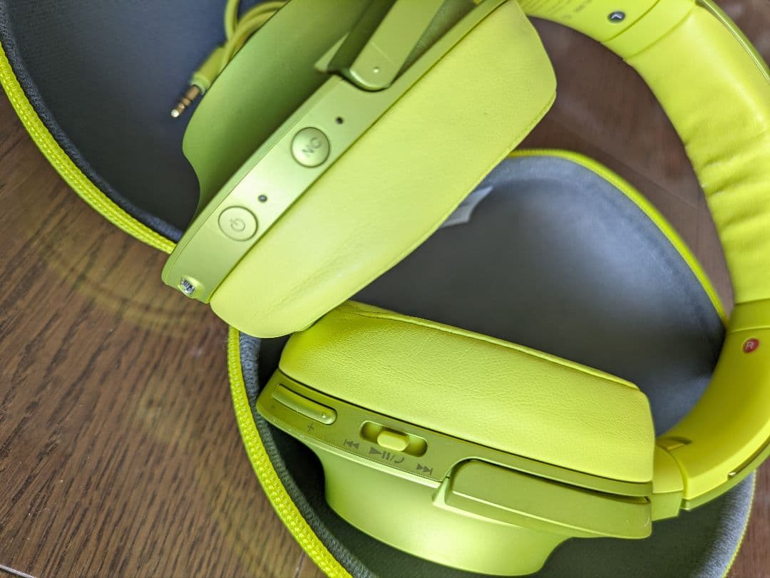 【SONY】 ワイヤレスヘッドホン ライムイエロー　MDR-100ABN