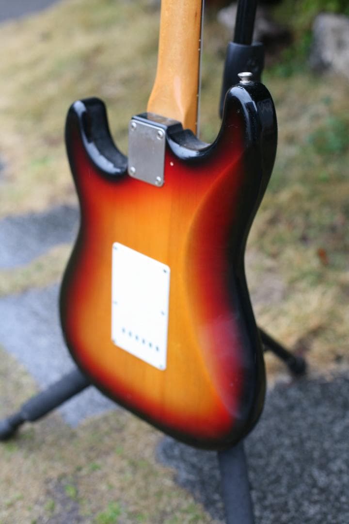 ギター Yamaha ST600R 1984?