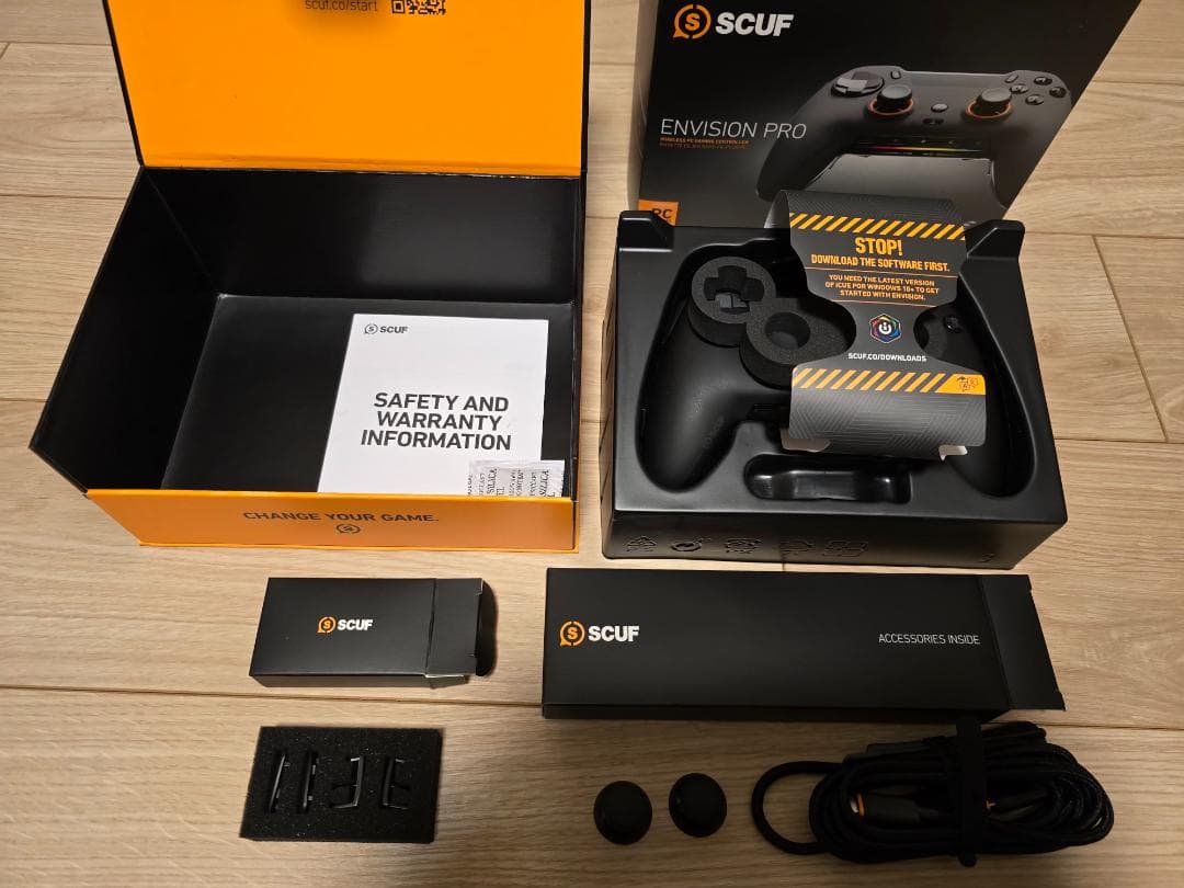 【週末限定】SCUF Envision Pro ブラック PCコントローラー