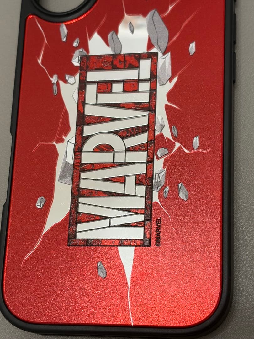 香港ディズニーランド限定　MARVEL iPhone17ケース