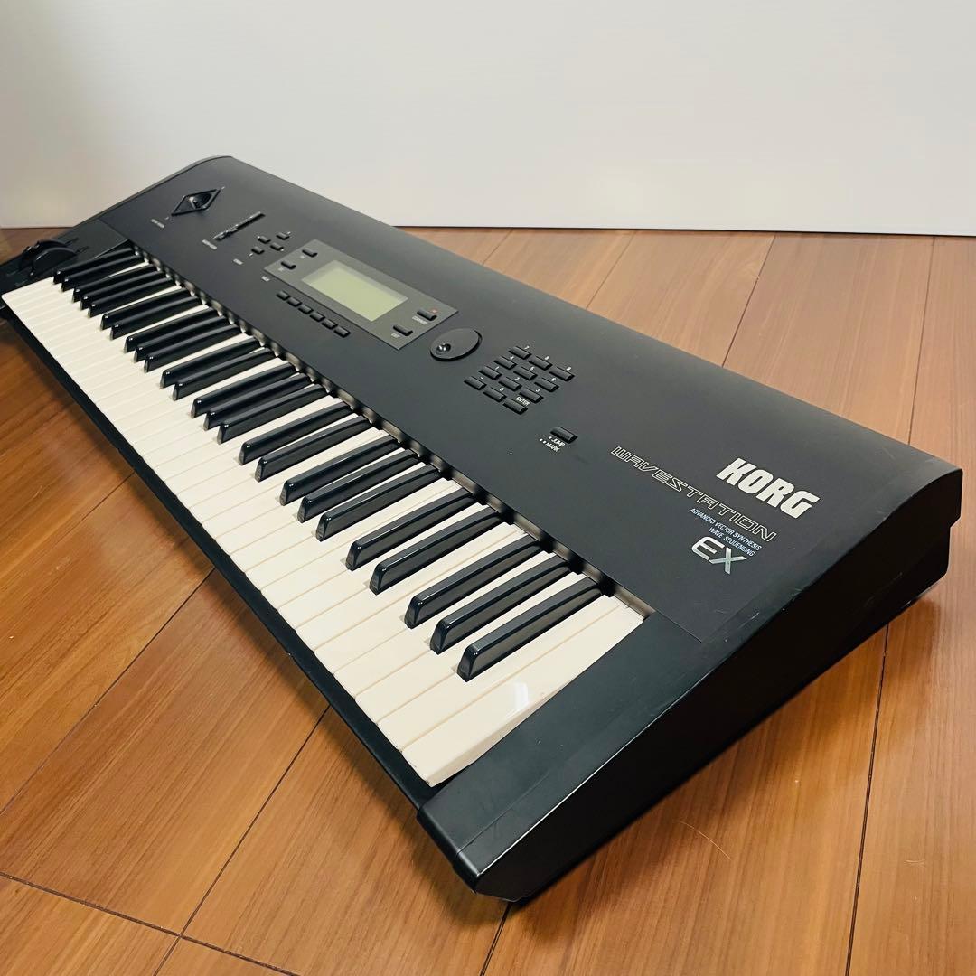 希少　動作品　KORG WAVESTATION EX シンセサイザー