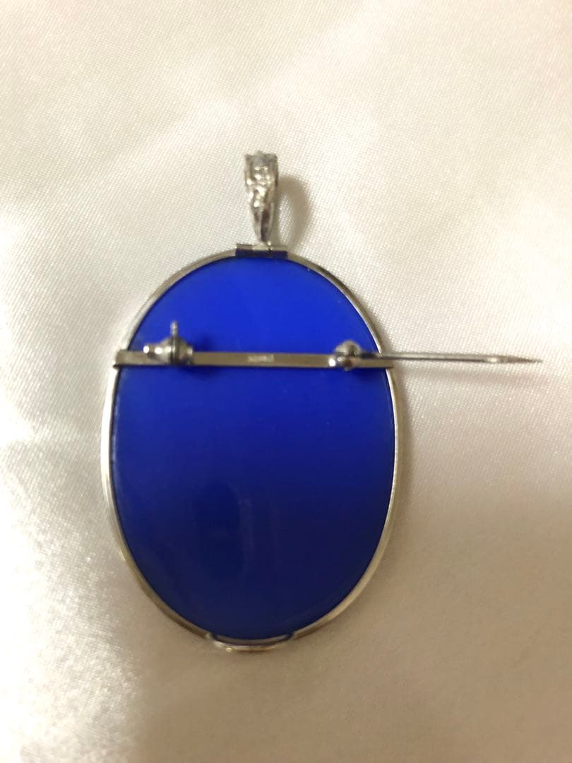 カメオペンダント/ブローチ 18K WG