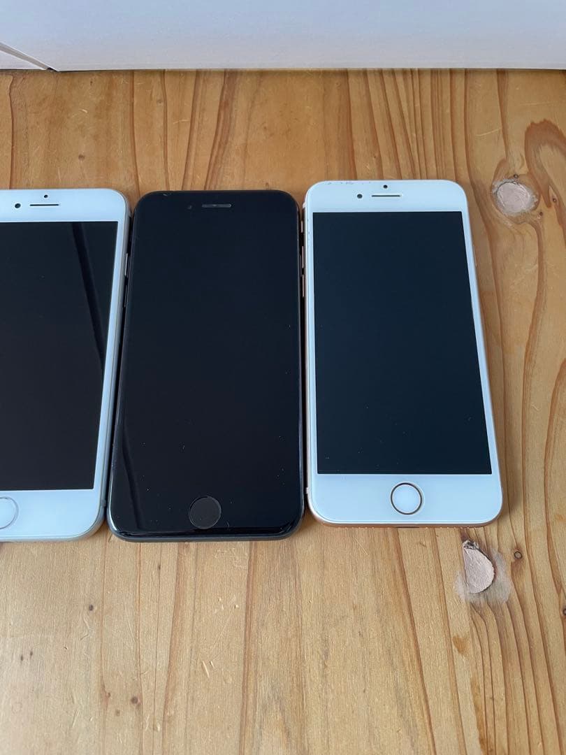 Apple iPhone 8 スペースグレイ SIMフリー バッテリー100%