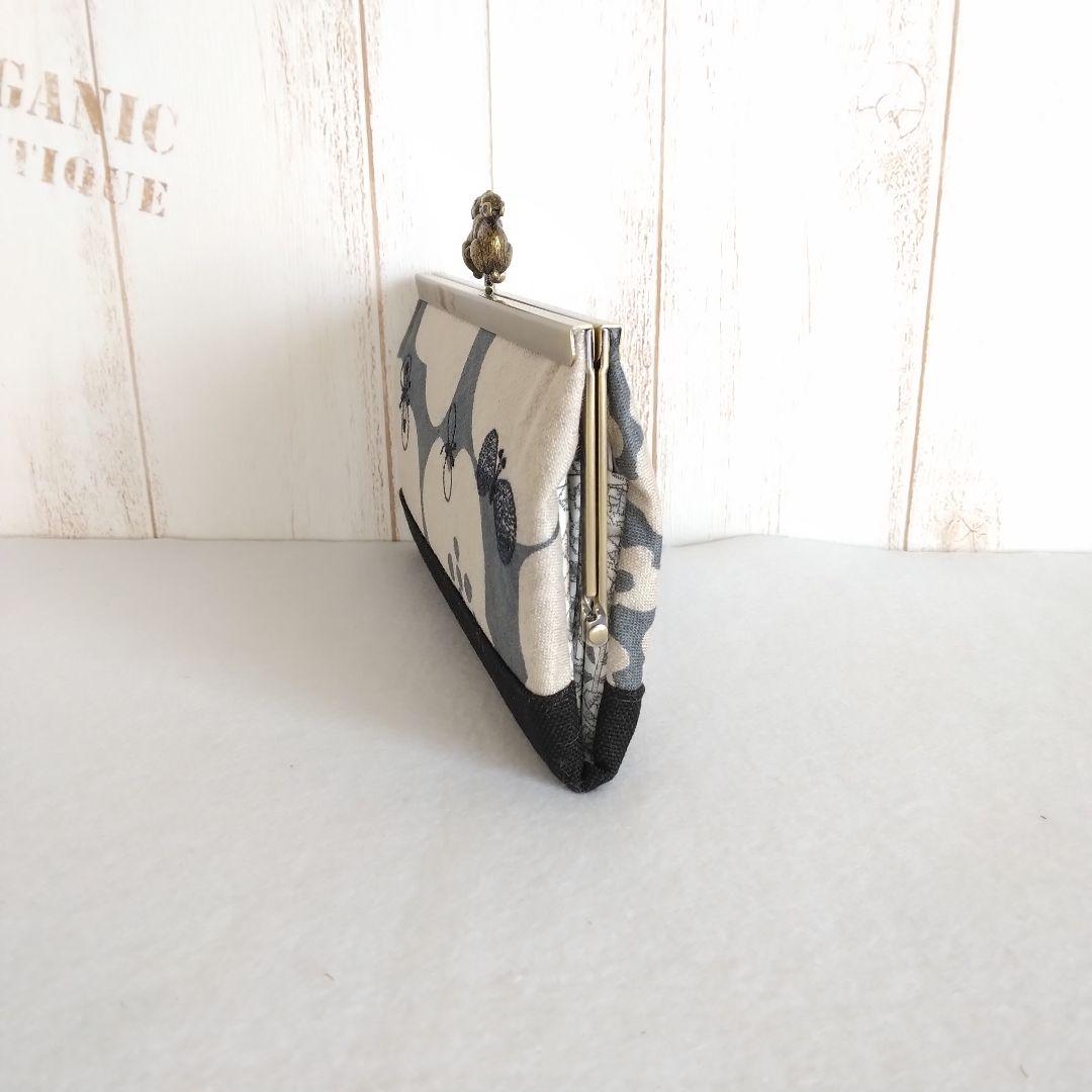 ミナペルホネン hanaco+choucho(グレー) ウサギ浮足がま口長財布