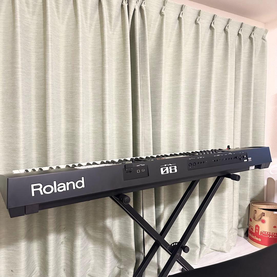 【美品】ROLAND　シンセサイザー　ローランド　FA-08