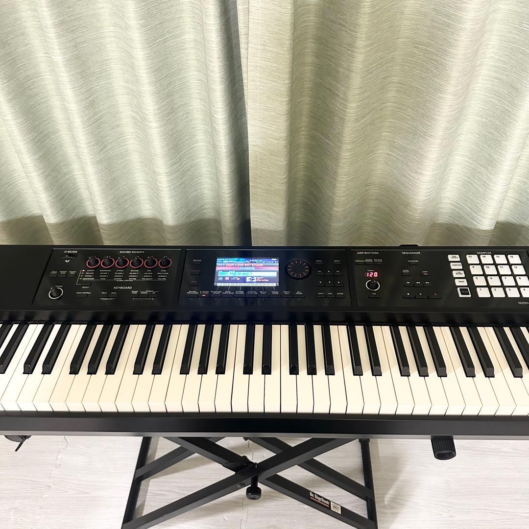 【美品】ROLAND　シンセサイザー　ローランド　FA-08