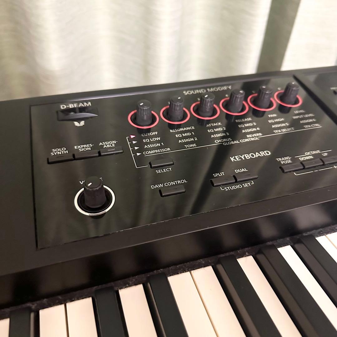 【美品】ROLAND　シンセサイザー　ローランド　FA-08