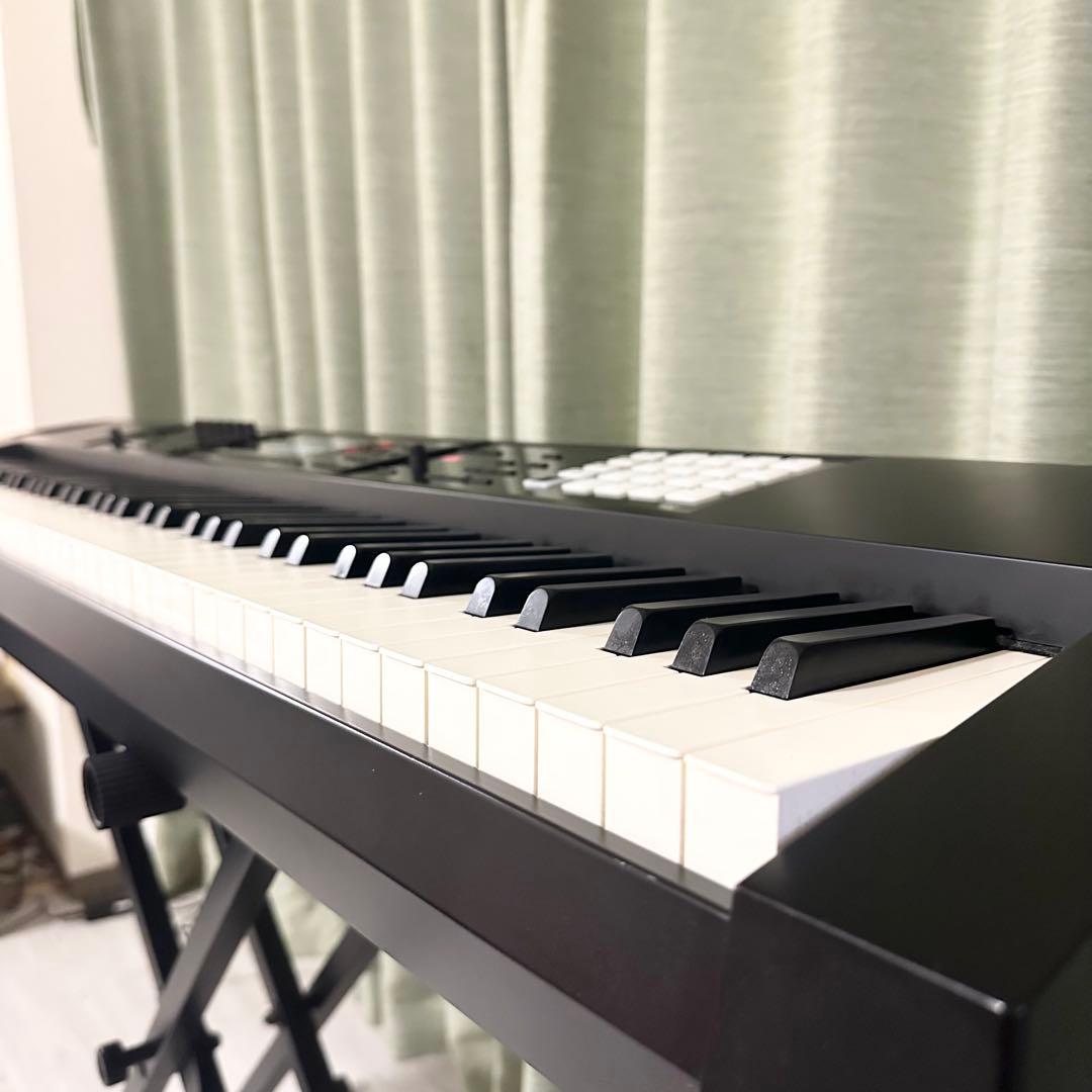 【美品】ROLAND　シンセサイザー　ローランド　FA-08