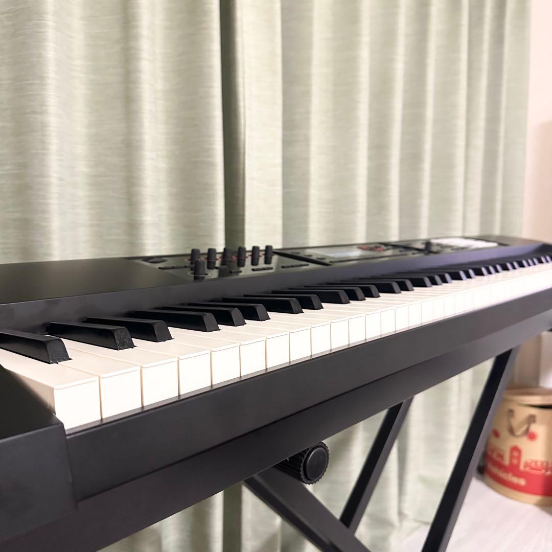 【美品】ROLAND　シンセサイザー　ローランド　FA-08