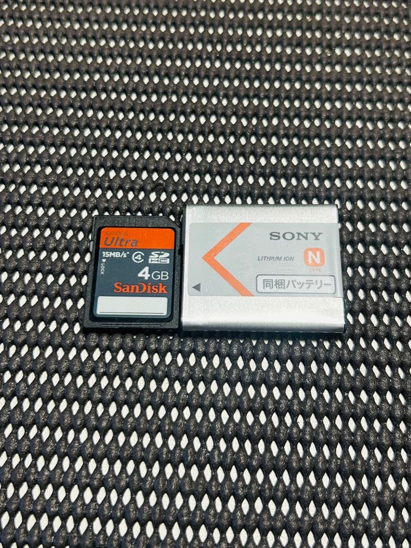 デジタルカメラ Sony Cyber-shot DSC-WX30 16.2MP