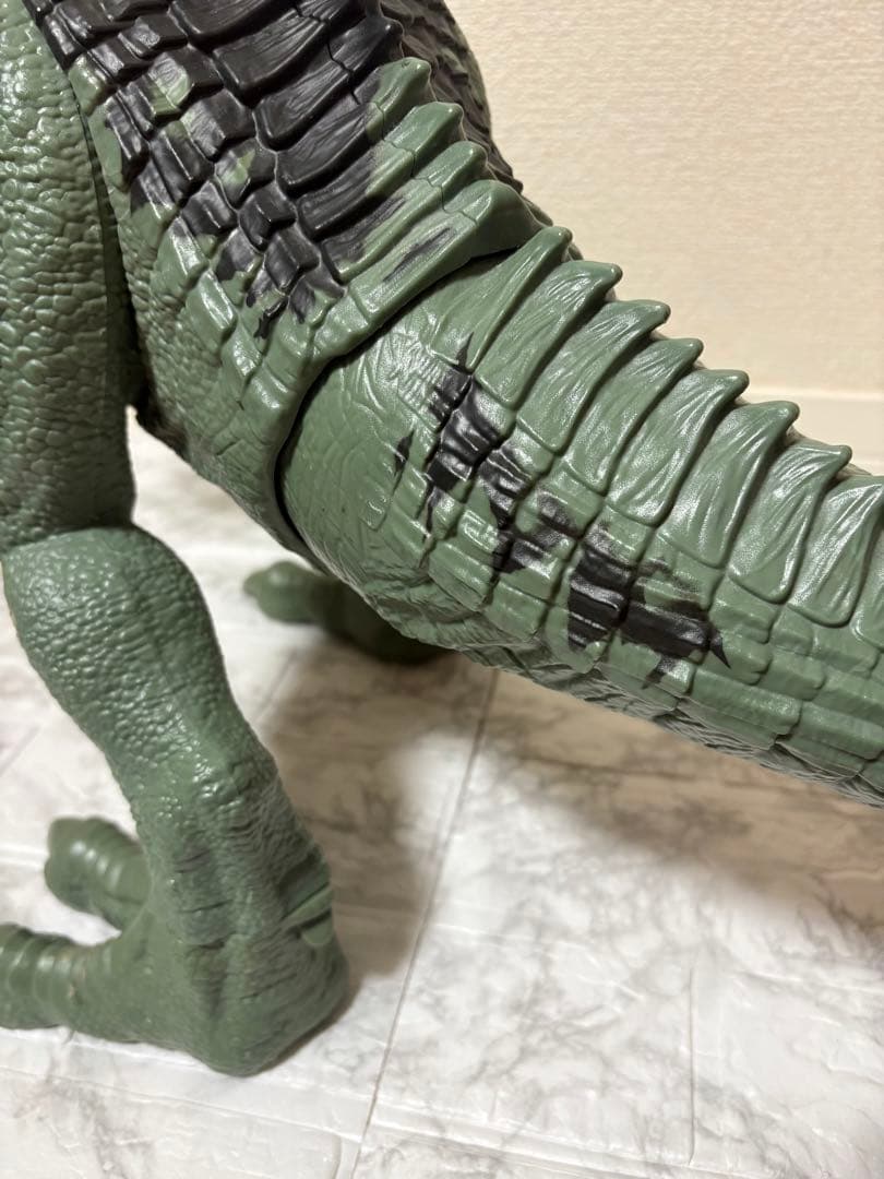 ジュラシックワールド スーパービッグ ギガノトサウルス