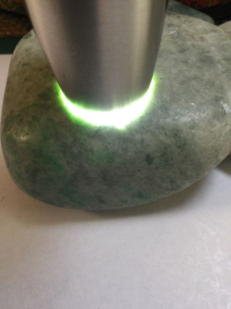 糸魚川翡翠原石　2個セット　水晶　観賞石