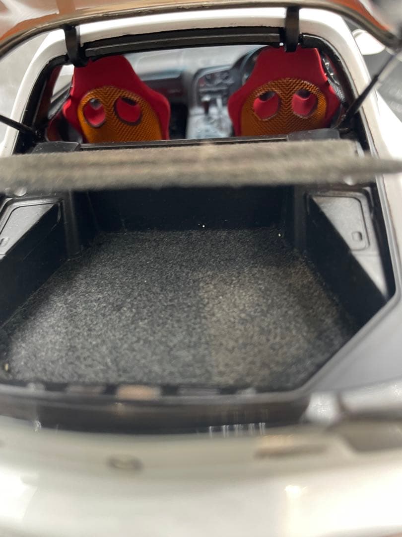 RX-7 1/18スケールモデル
