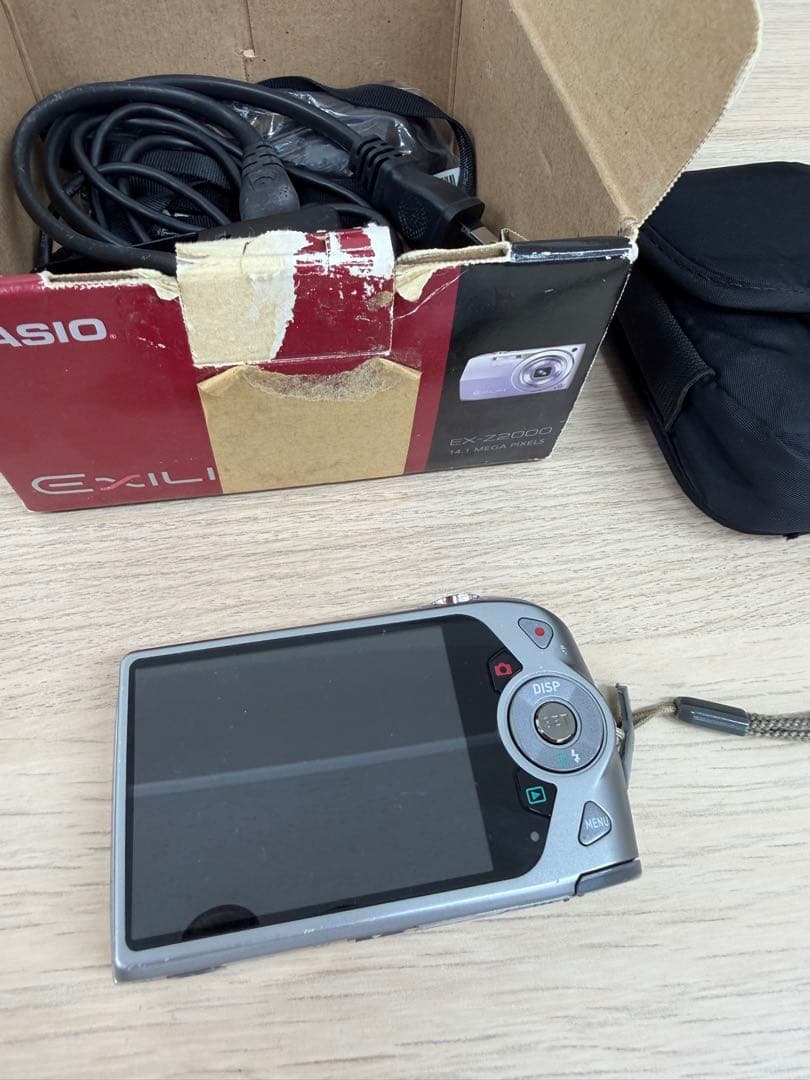 CASIO EXILIM EX-Z2000 デジタルカメラ