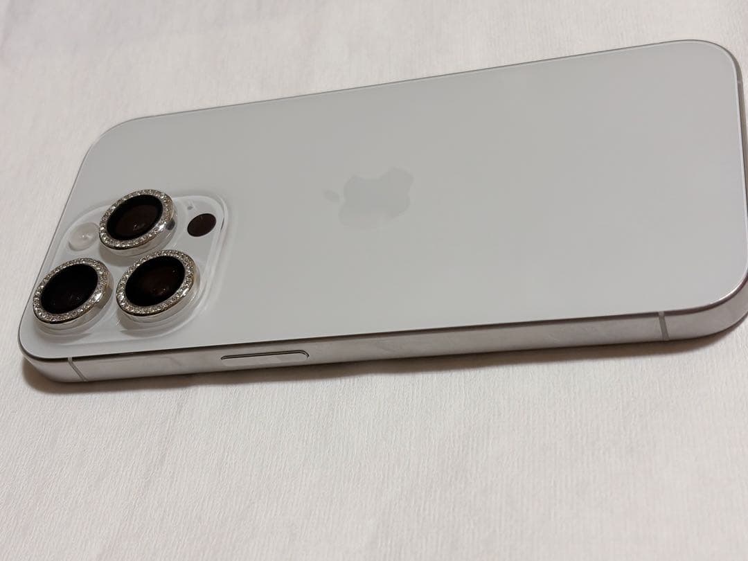 iPhone15pro 本体　Apple SIMフリー