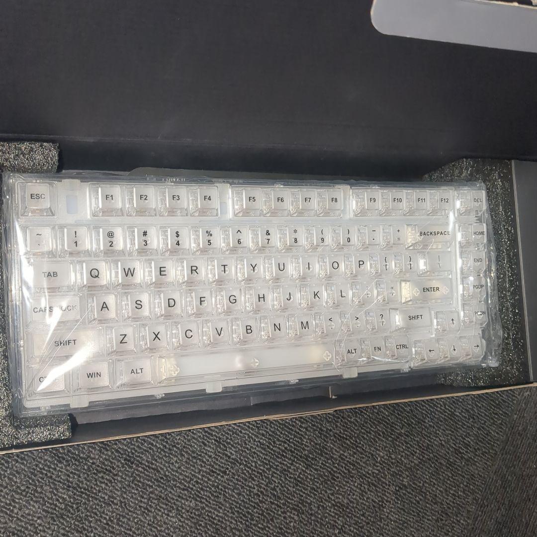 YUNZII X75 PRO 82キー Kailh ジェリーフィッシュ軸