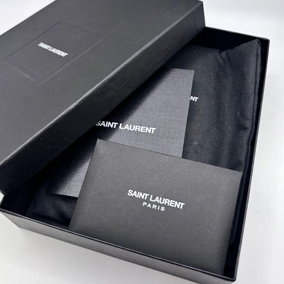 YVES SAINTLAURENT☆iPhone XS MAXスマホカバー手帳型