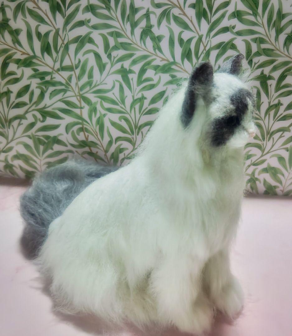 羊毛フェルト 　猫 　ラグドール 置物　観賞用