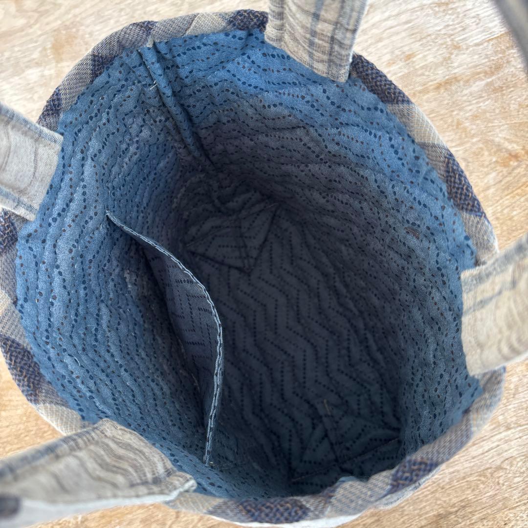 パッチワークキルト　教会のある街並み　トートバック　ハンドメイド