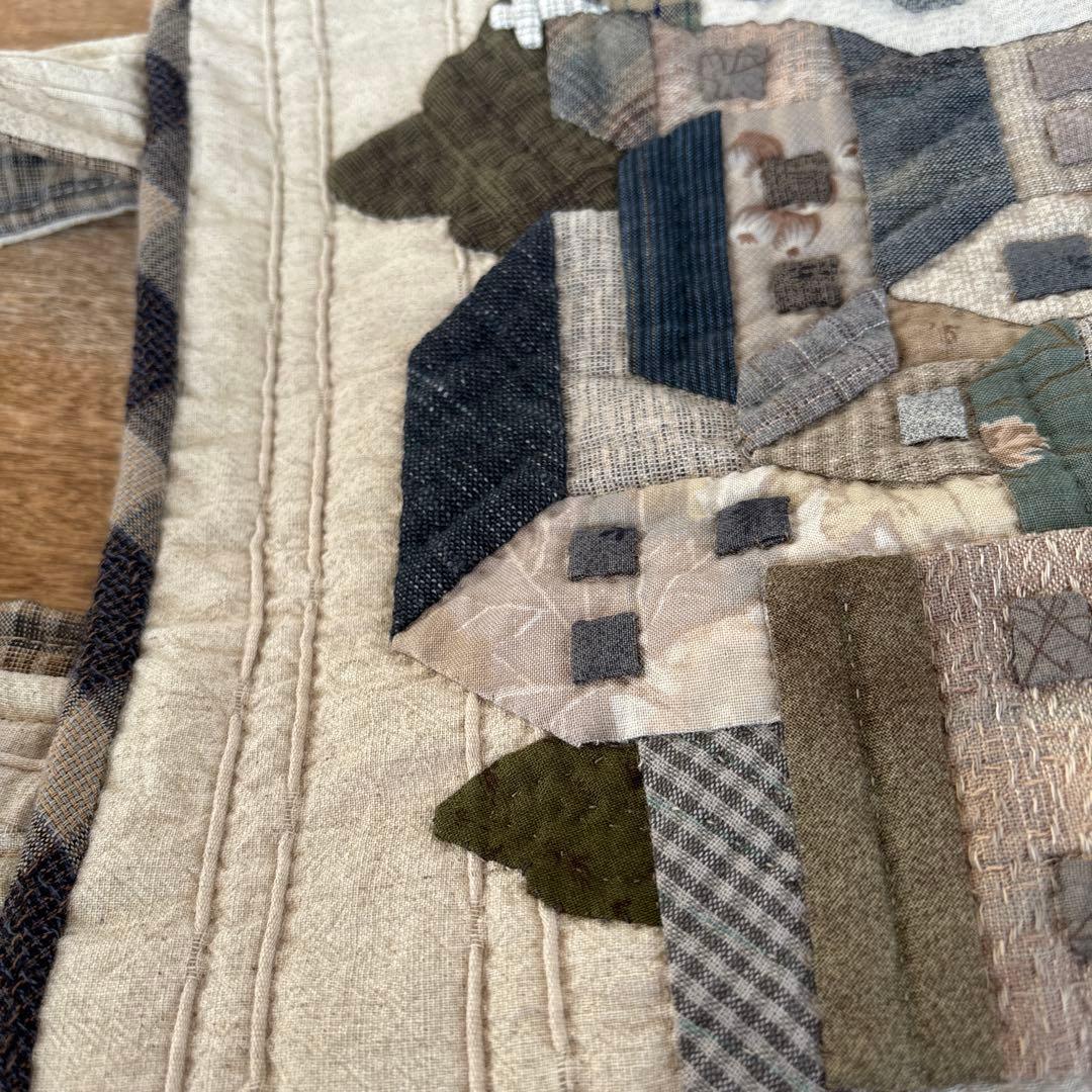 パッチワークキルト　教会のある街並み　トートバック　ハンドメイド