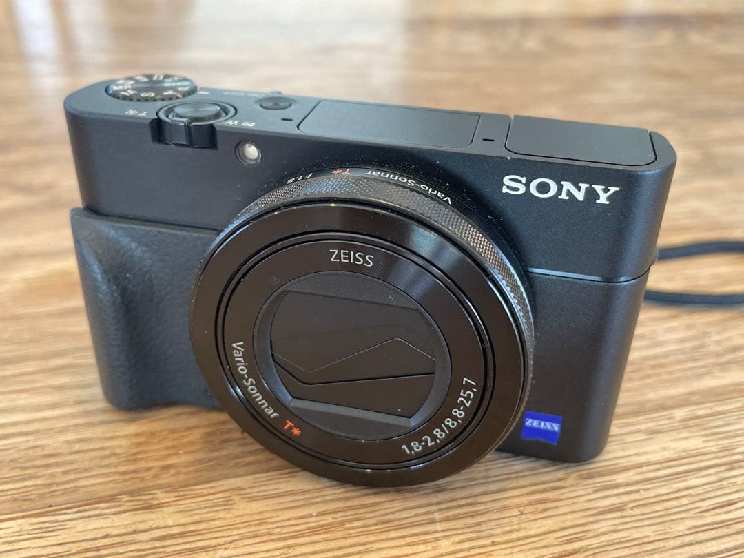 【トリス】美品　SONY サイバーショットRX100Ⅴ