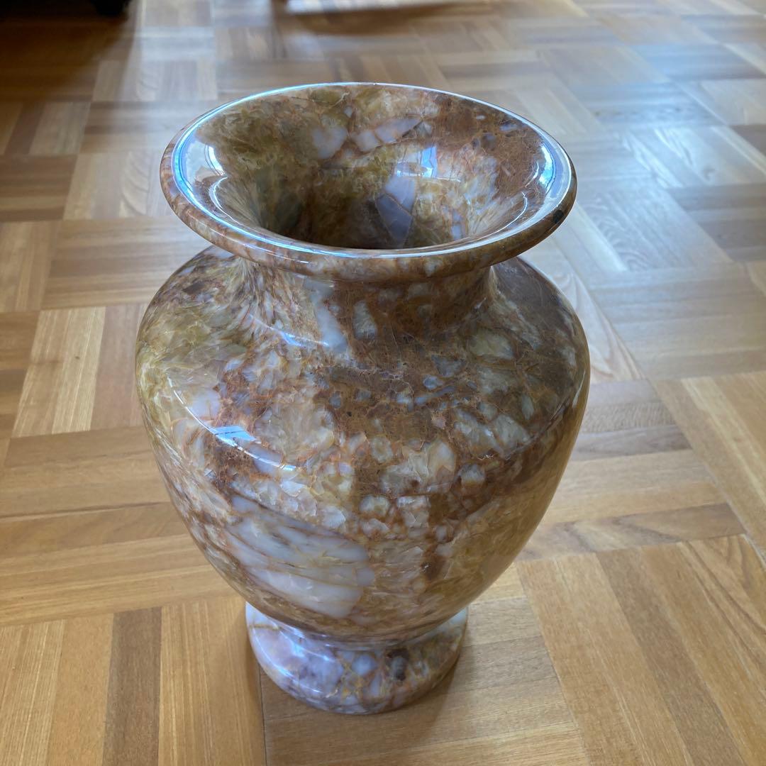 天然大理石の花瓶