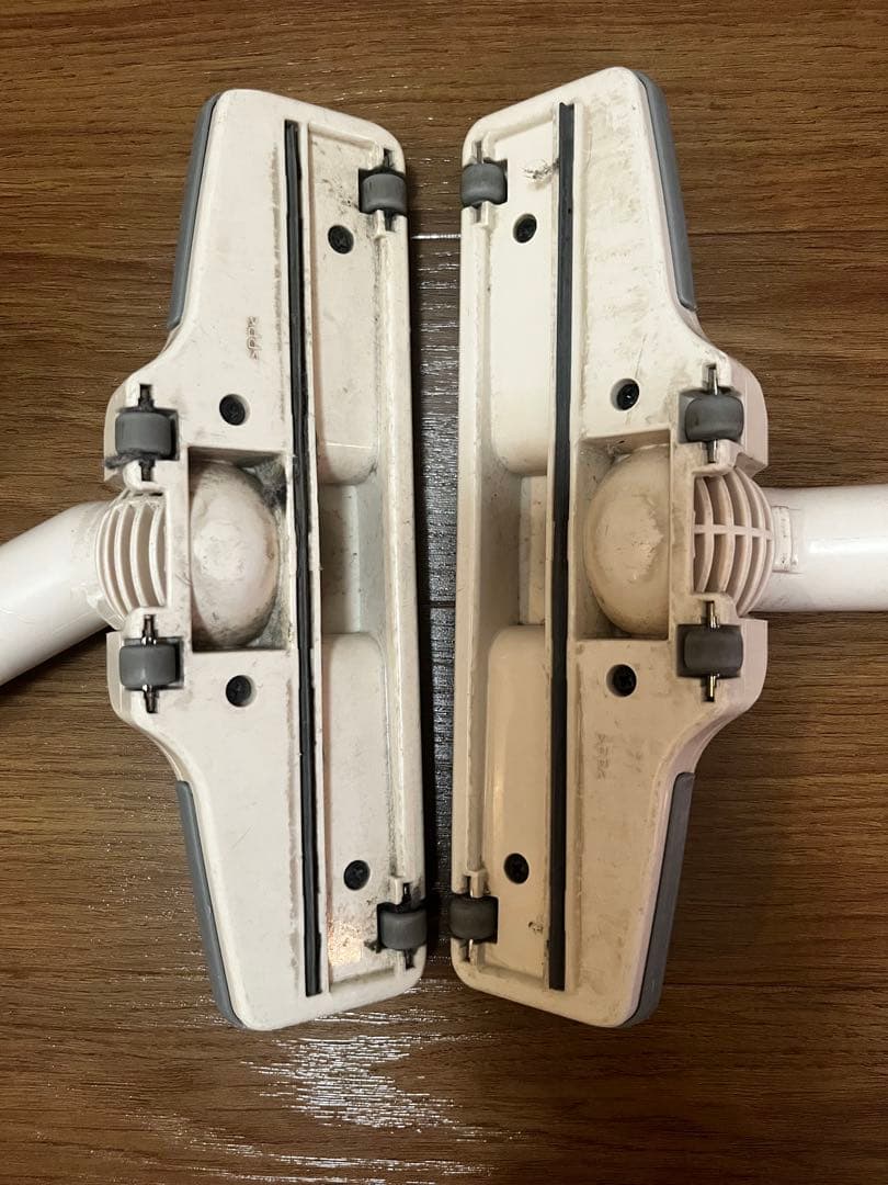 Makita マキタCL100D 10.8V 掃除機　2本セット＋充電器2点