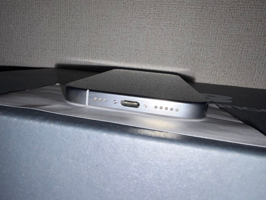 【本日発送可能】iPhone16pro128GB SIMフリーホワイトチタニウム