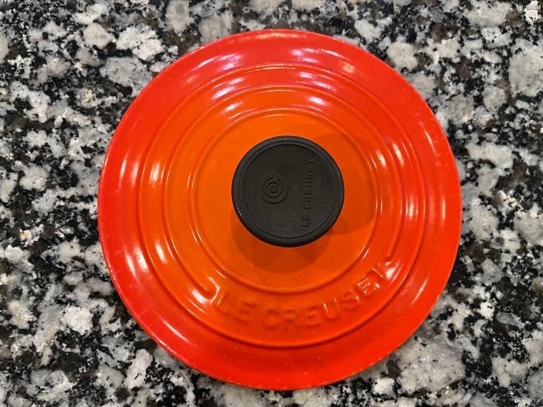 【衛生状態良好！】ル・クルーゼのココット・ロンド16cm 温かみのあるオレンジ