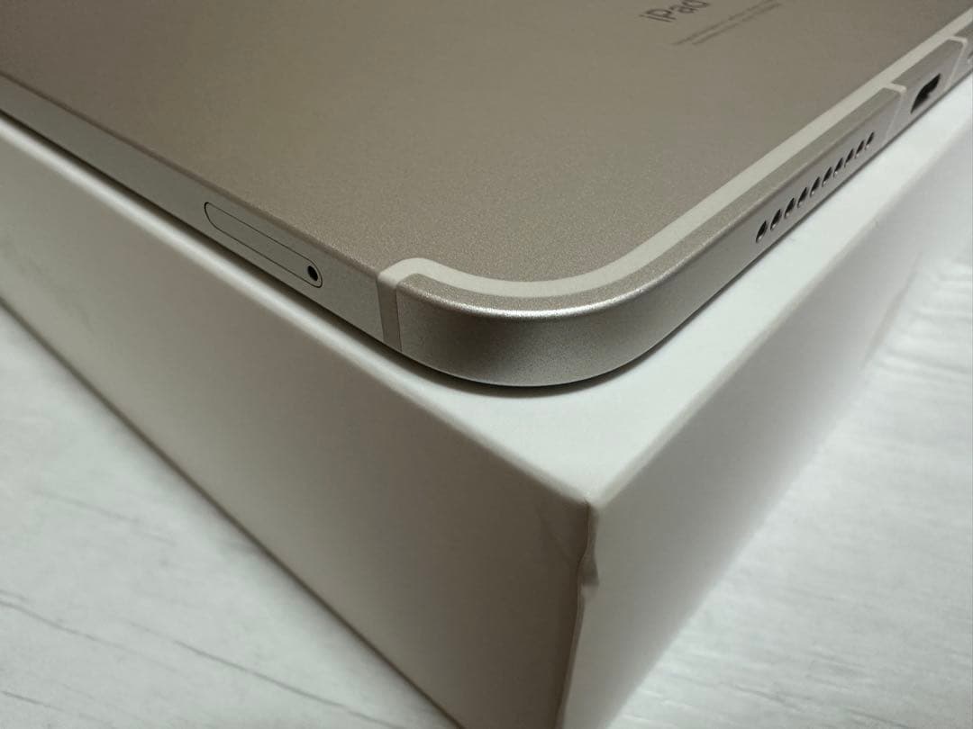 iPad mini 第６世代　64GB Wi-Fi＋セルラー　Starlight