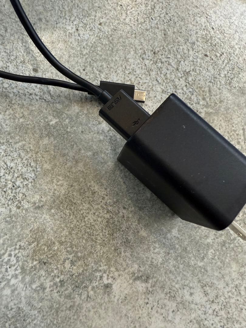 ノートパソコン　Windowsタブレット 10.1インチ